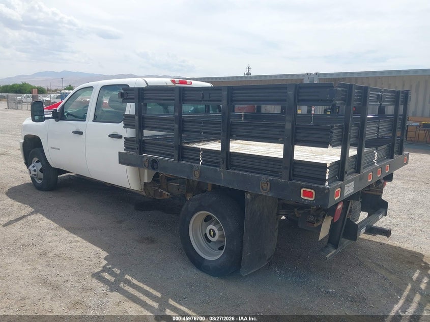 2013 CHEVROLET SILVERADO 3500HD auction photo 3