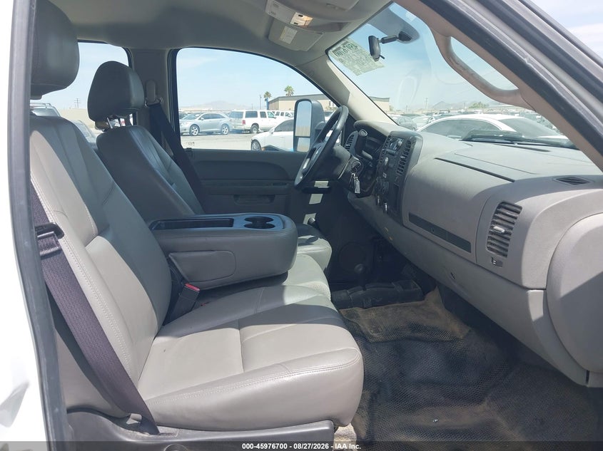 2013 CHEVROLET SILVERADO 3500HD auction photo 5