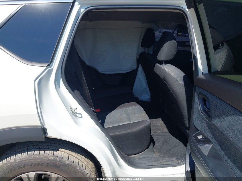 Фото 8 - NISSAN ROGUE