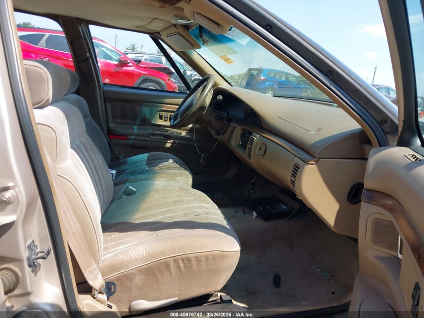 1995 OLDSMOBILE 88 auction photo 5