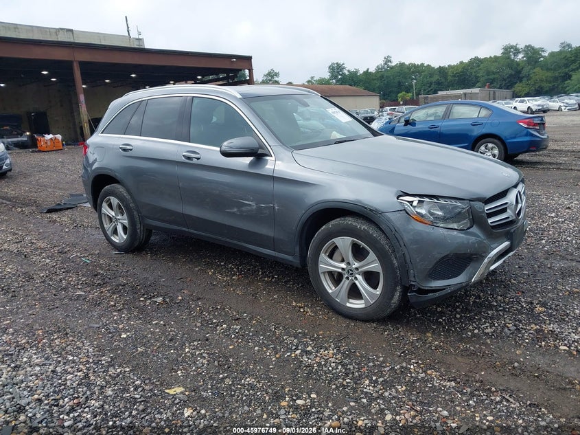 MERCEDES-BENZ GLC 300
