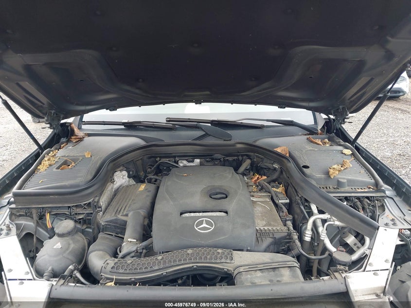 MERCEDES-BENZ GLC 300 - zdjęcie 10