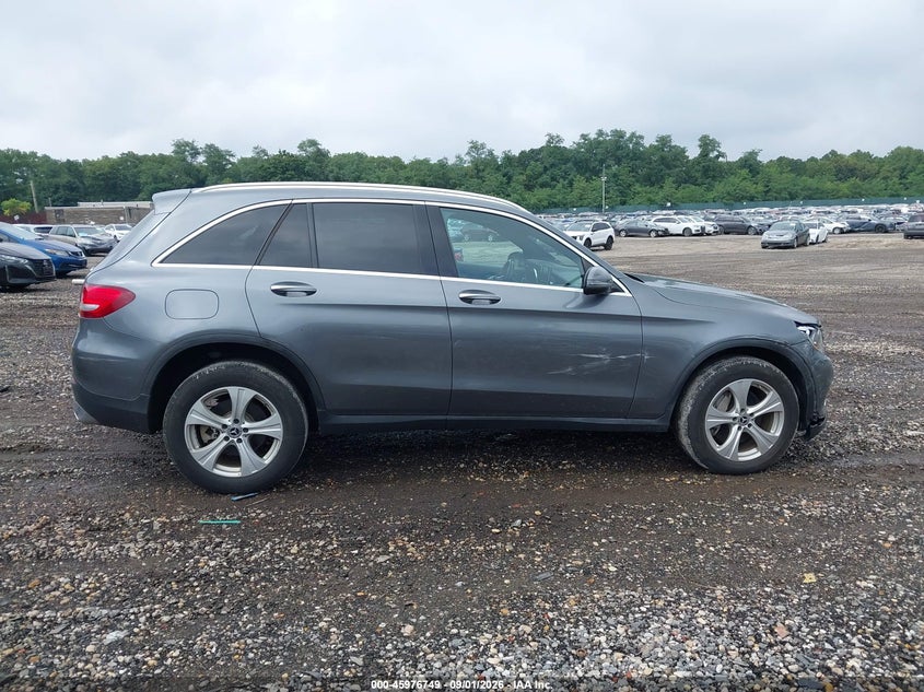 MERCEDES-BENZ GLC 300 - zdjęcie 13