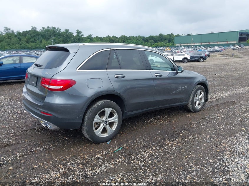 MERCEDES-BENZ GLC 300 - zdjęcie 4