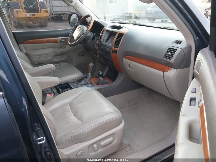2004 LEXUS GX SPORT UTILITY VEHICLE 4.7L V-8 DOHC, 235HP