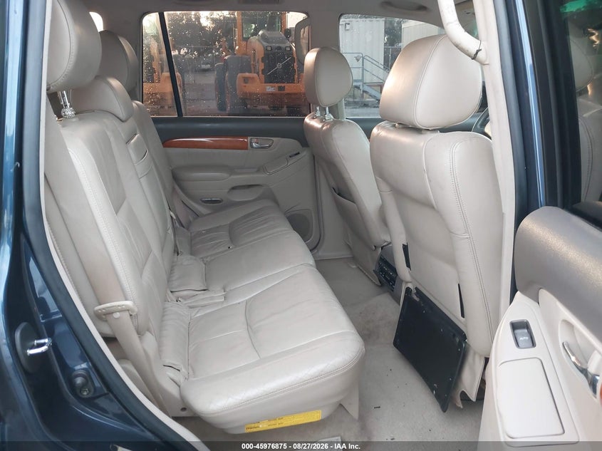 2004 LEXUS GX SPORT UTILITY VEHICLE 4.7L V-8 DOHC, 235HP
