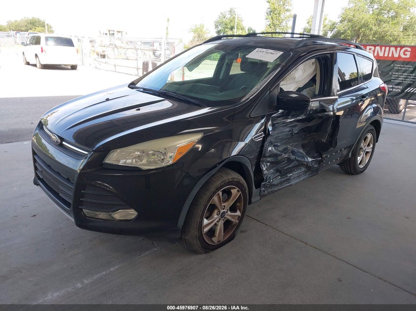 2014 Ford Escape, Left Side, IAAI, VIN 1FMCU9G93EUE05078 — photo 2