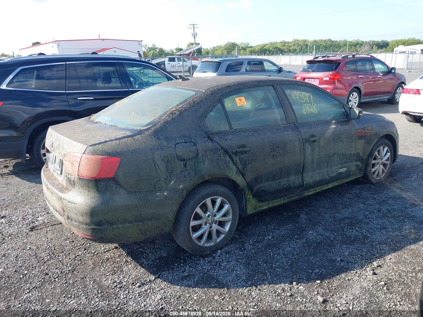 2012 VOLKSWAGEN JETTA auction photo 4