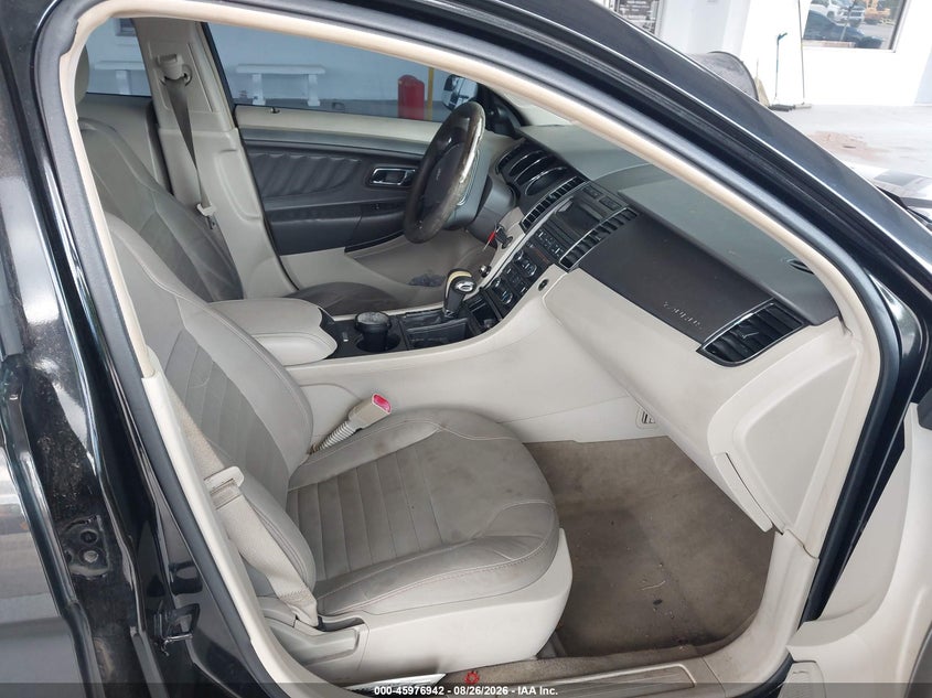 2012 FORD TAURUS auction photo 5