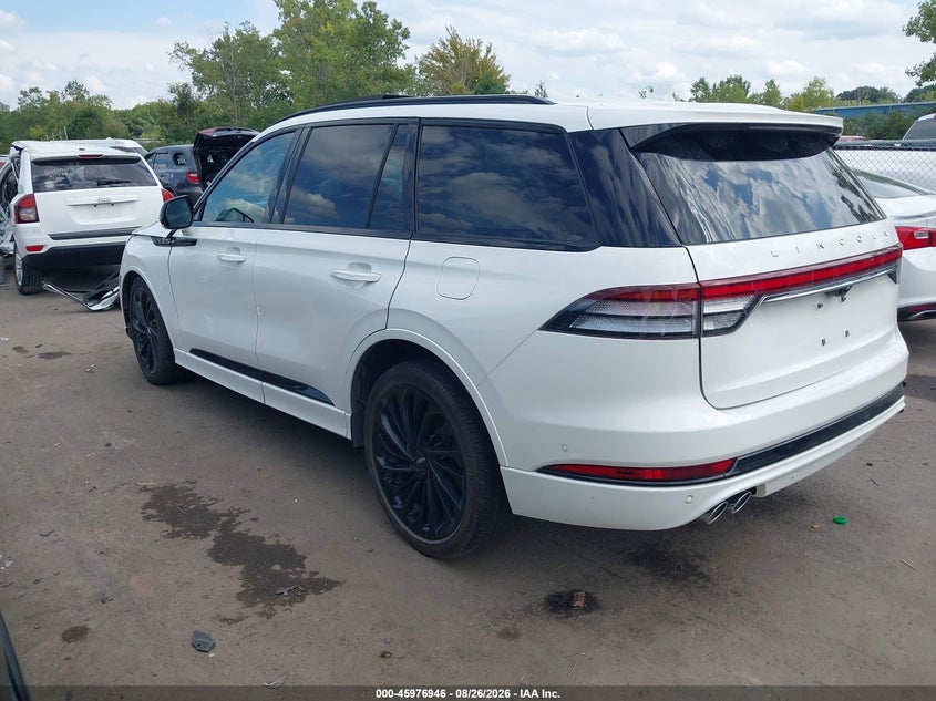 2023 LINCOLN AVIATOR auction photo 3