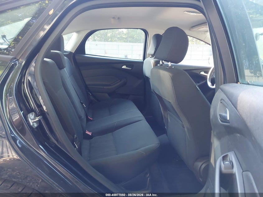 2015 FORD FOCUS auction photo 8