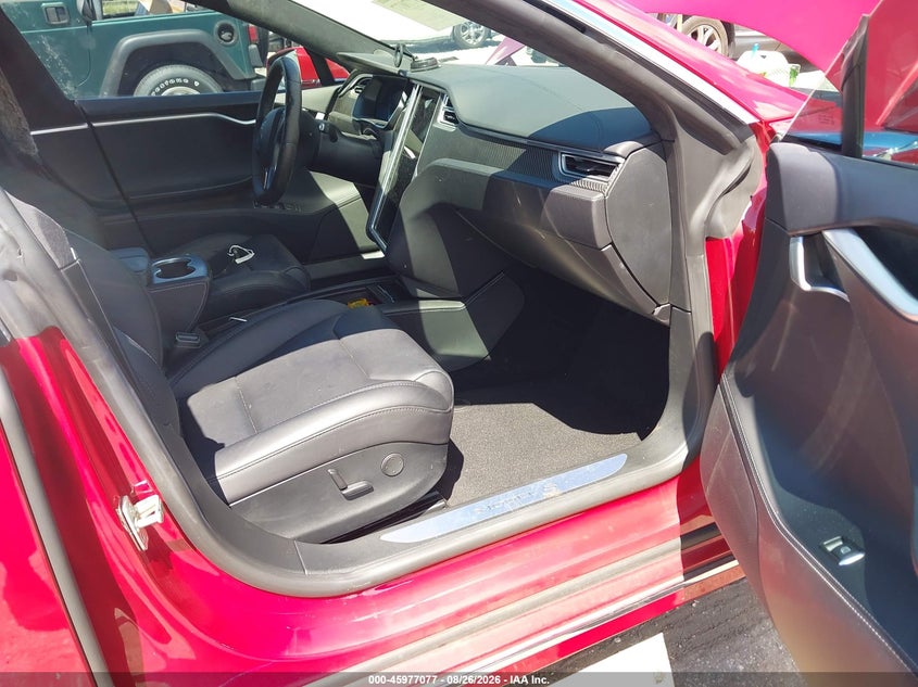 2018 TESLA MODEL S auction photo 5