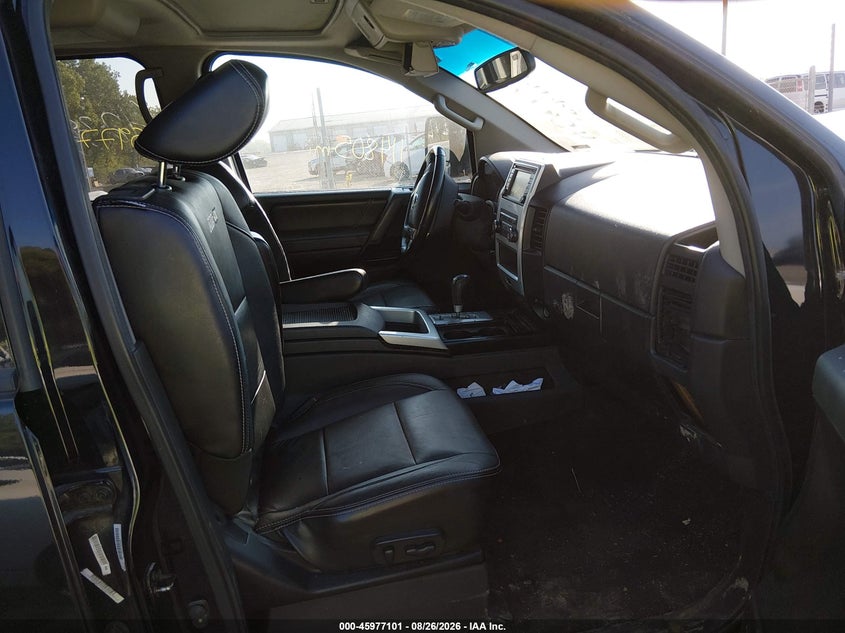 2013 NISSAN TITAN auction photo 5