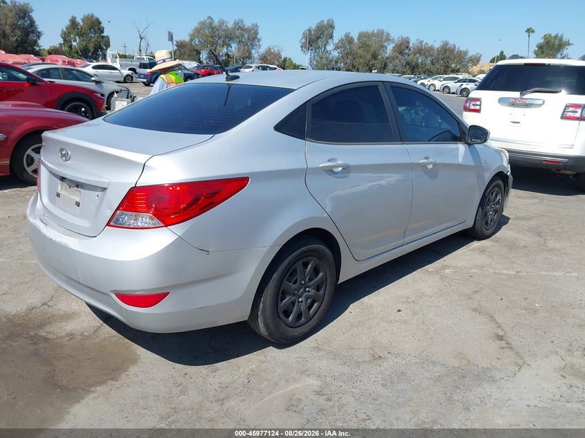 2012 HYUNDAI ACCENT auction photo 4