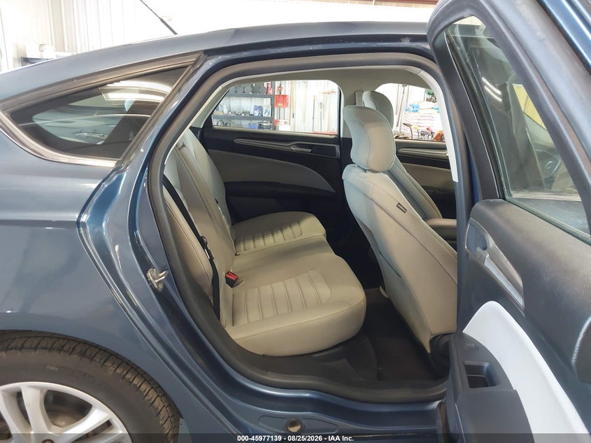 2018 FORD FUSION HYBRID auction photo 8