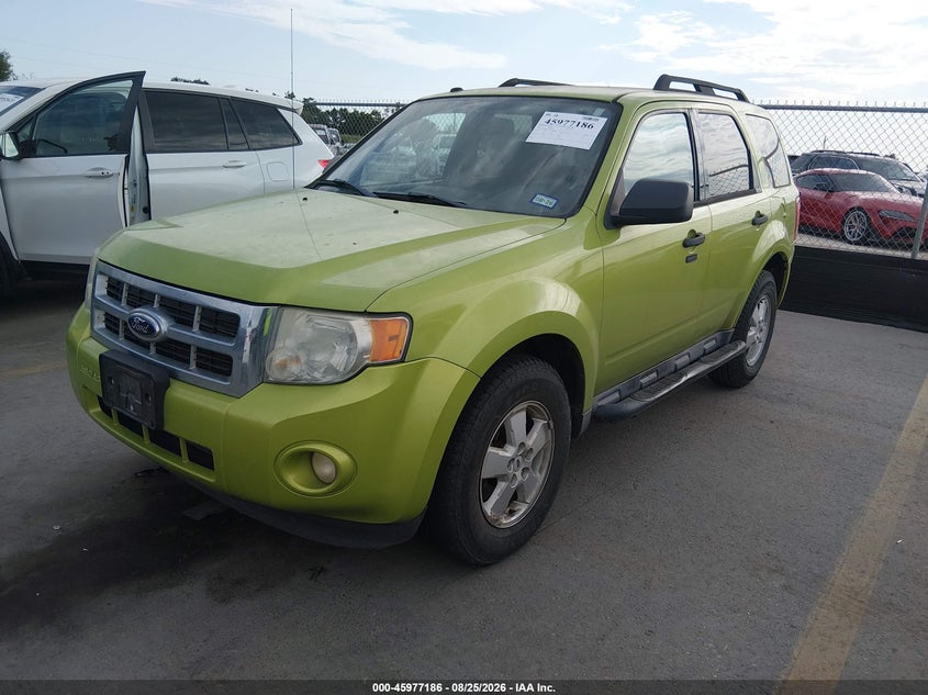 2012 FORD ESCAPE auction photo 2
