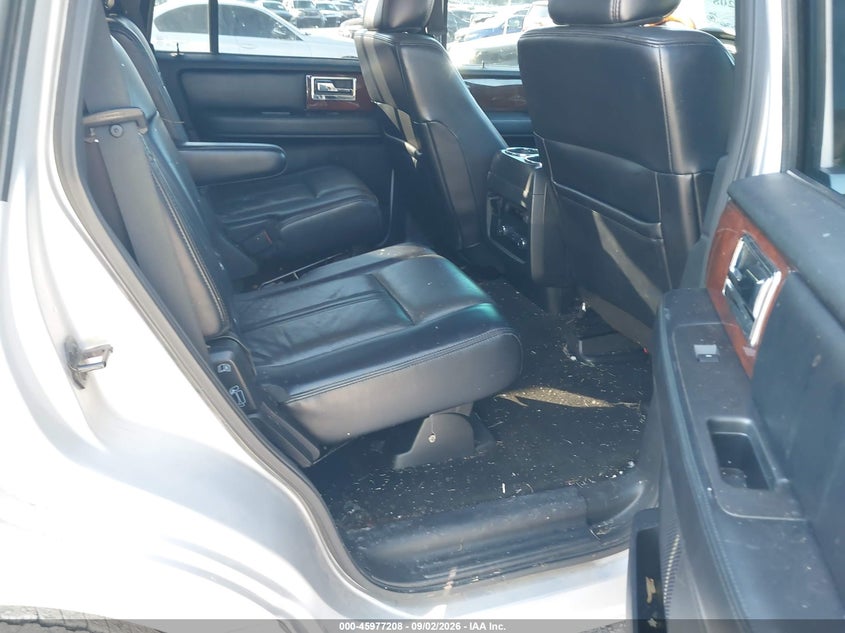 2017 LINCOLN NAVIGATOR auction photo 8