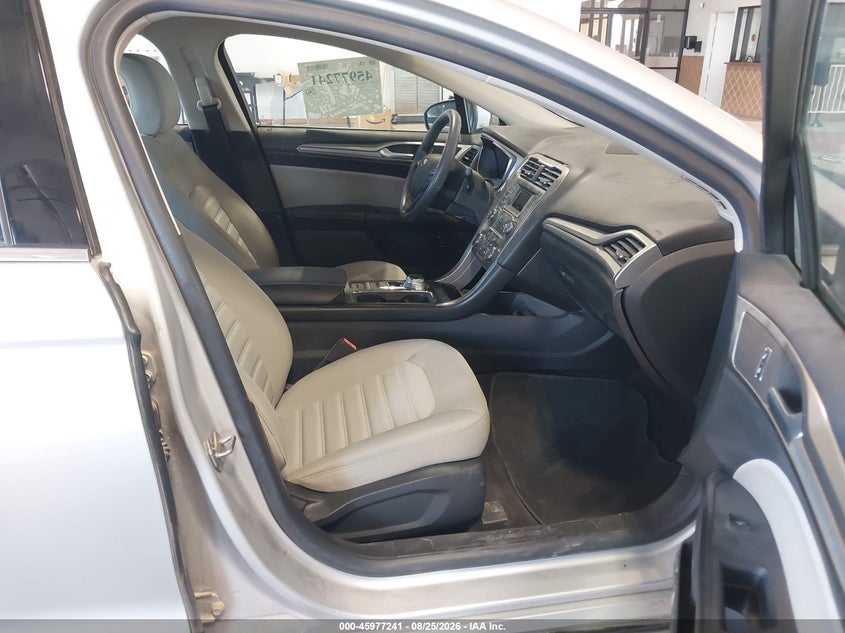 2018 FORD FUSION HYBRID auction photo 5
