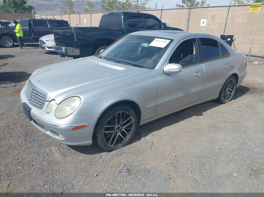 2003 Mercedes-Benz E-klasse, Звичайний знос, IAAI, VIN WDBUF65J53A065170 — фото 2