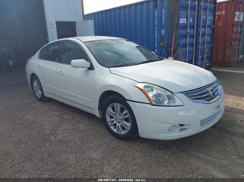 2011 NISSAN ALTIMA auction photo 1