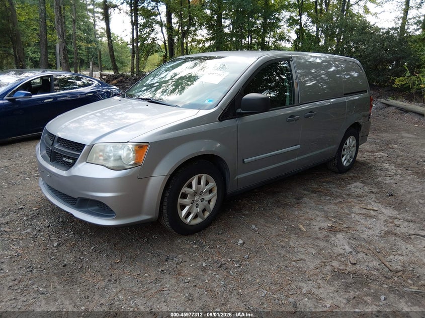 RAM CARGO 2014 VIN 2C4JRGAG4ER187898