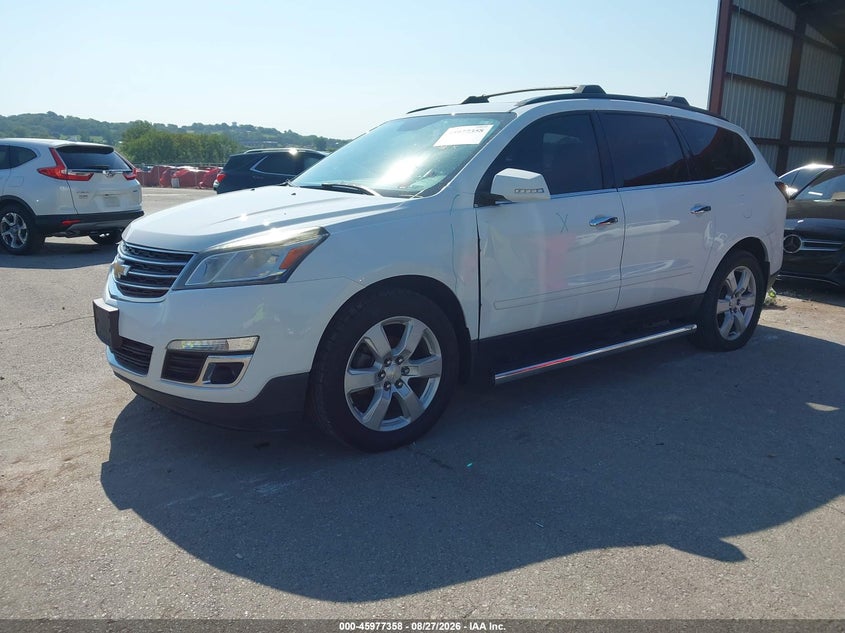 2017 Chevrolet Traverse, Left Front, IAAI, VIN 1GNKVGKD5HJ200839 — photo 2
