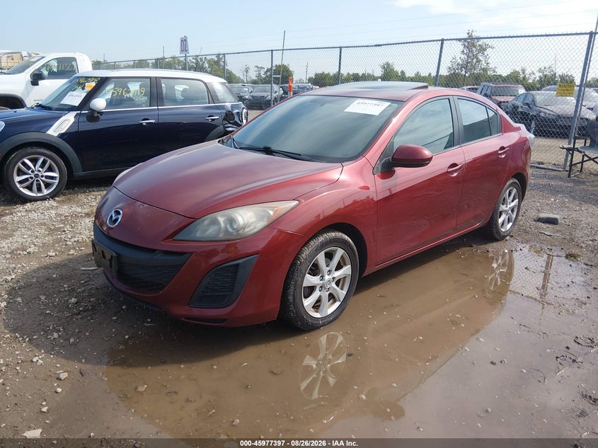2010 Mazda 3, Interior Burn, IAAI, VIN JM1BL1SF4A1298698 — photo 2