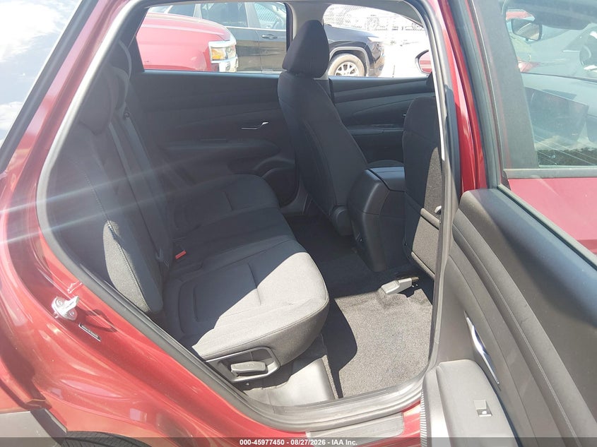 2025 HYUNDAI TUCSON SE · Фото 8