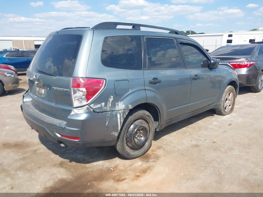 2010 SUBARU FORESTER auction photo 4