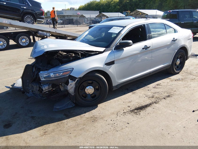 2016 FORD POLICE INTERCEPTOR auction photo 2