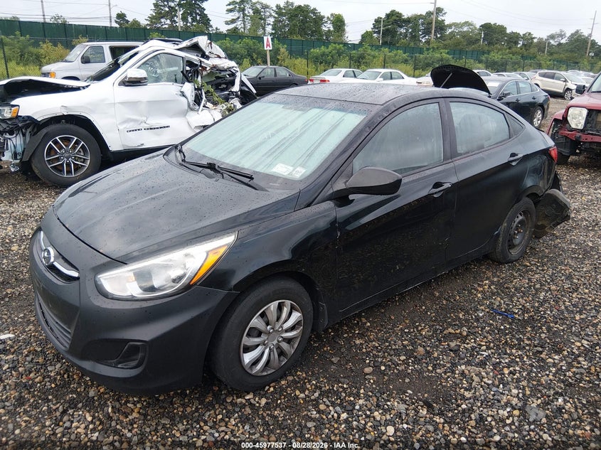 2015 HYUNDAI ACCENT auction photo 2