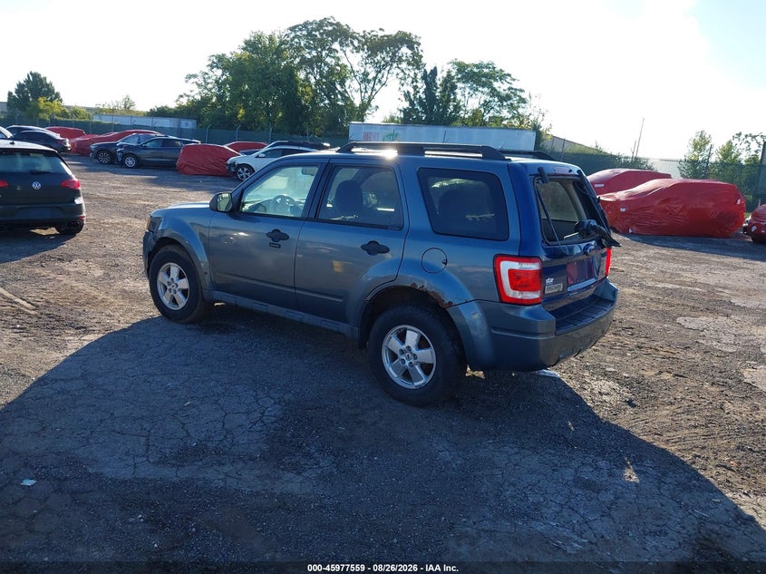2010 FORD ESCAPE auction photo 3