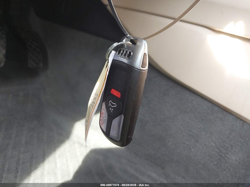 AUDI A4 - zdjęcie 11