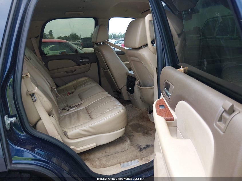 2007 GMC YUKON auction photo 8