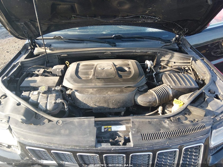 JEEP GRAND CHEROKEE - zdjęcie 10