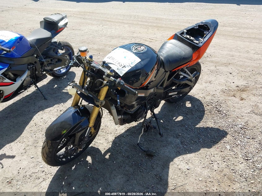 SUZUKI GSX-R600 2004