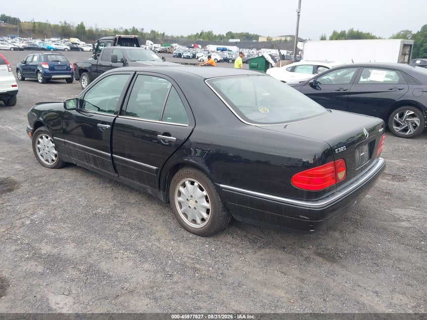 1999 MERCEDES-BENZ E auction photo 3