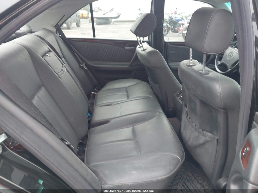 1999 MERCEDES-BENZ E auction photo 8
