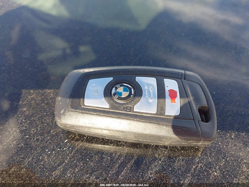 BMW 320I - zdjęcie 11