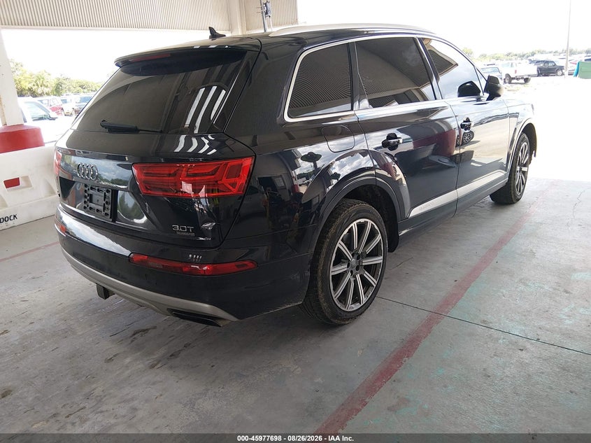 AUDI Q7 - zdjęcie 4