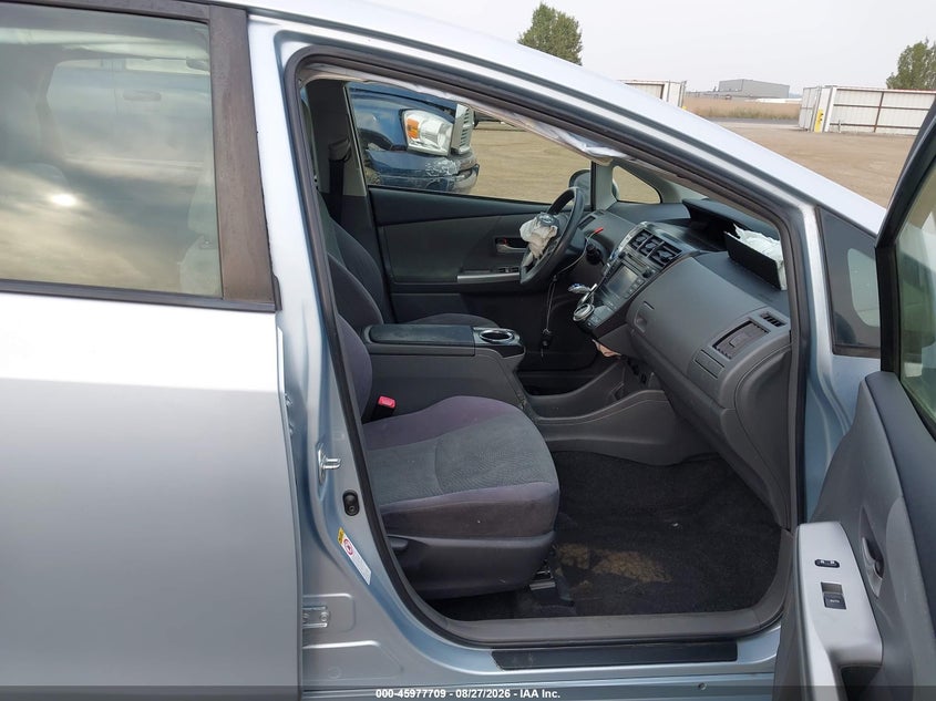 2012 TOYOTA PRIUS V auction photo 5
