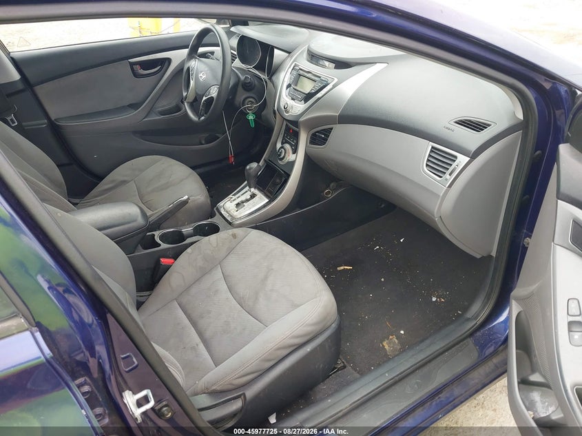 2012 HYUNDAI ELANTRA auction photo 5