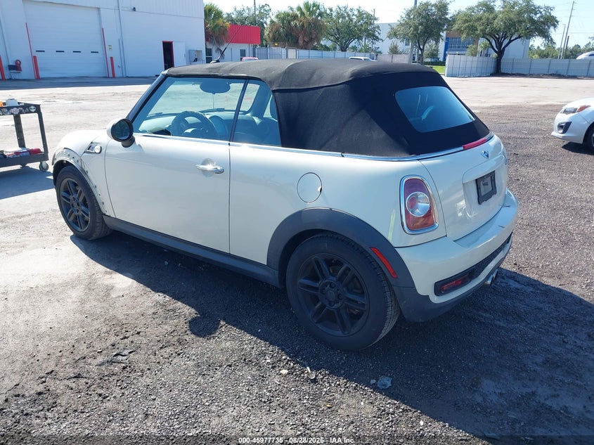 Vin: wmwzp3c55dt705955, lot: 46476975, mini convertible cooper s 20133