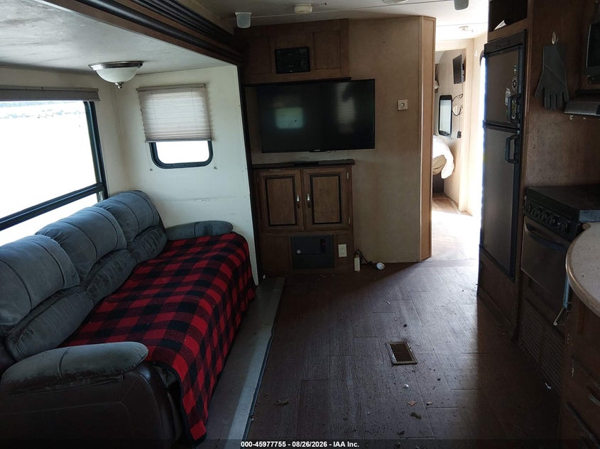 2016 WILDWOOD BY FOREST R 28RLDS auction photo 5