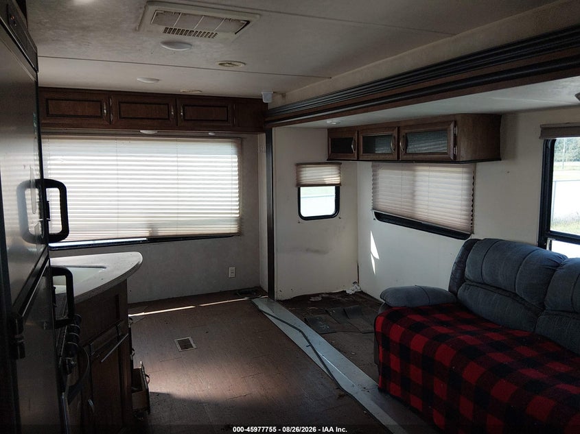 2016 WILDWOOD BY FOREST R 28RLDS auction photo 8
