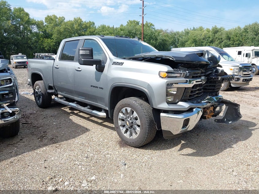2024 CHEVROLET SILVERADO 2500HD 4WD  STANDARD BED LT