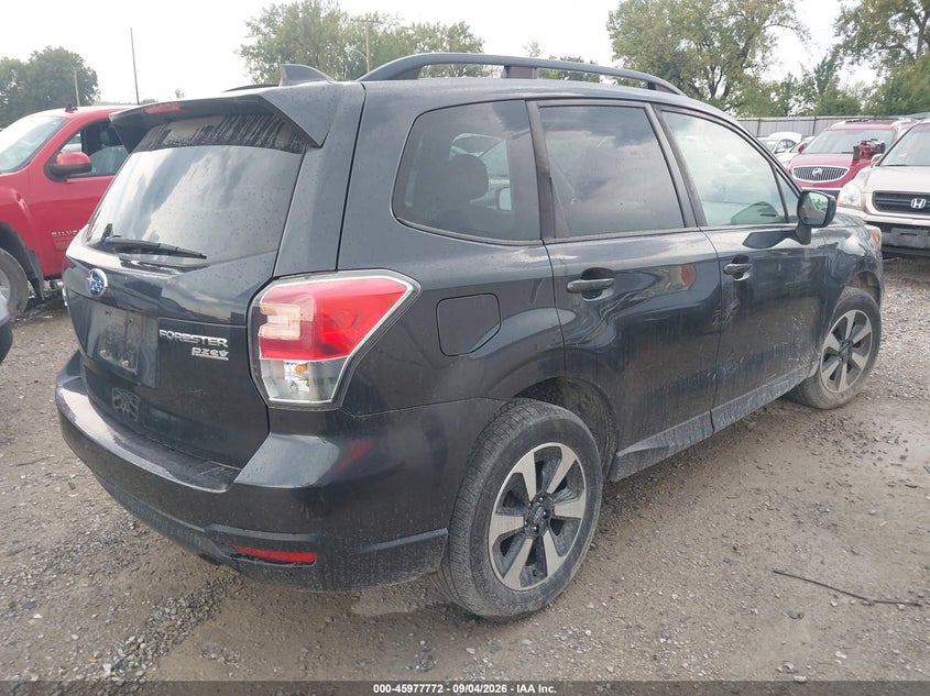 Vin: jf2sjadc8hh557432, lot: 46477012, subaru forester 2.5i premium 20174