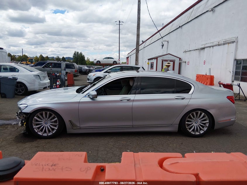 BMW 740I - zdjęcie 15