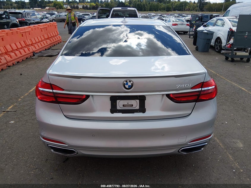 BMW 740I - zdjęcie 17