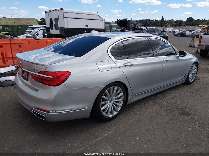 BMW 740I - zdjęcie 4